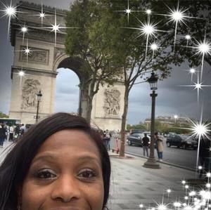 Meet your Posher, Monica